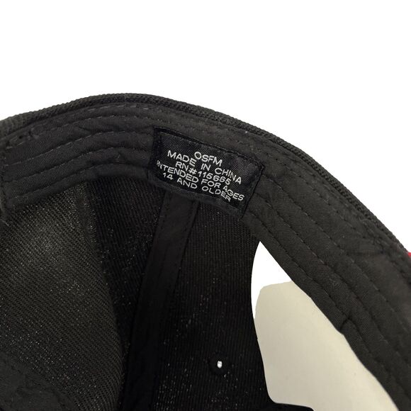 NWT Bioworld Marvel Deadpool Adjustable Snapback Baseball Cap Hat Red Black New - Picture 4 of 5